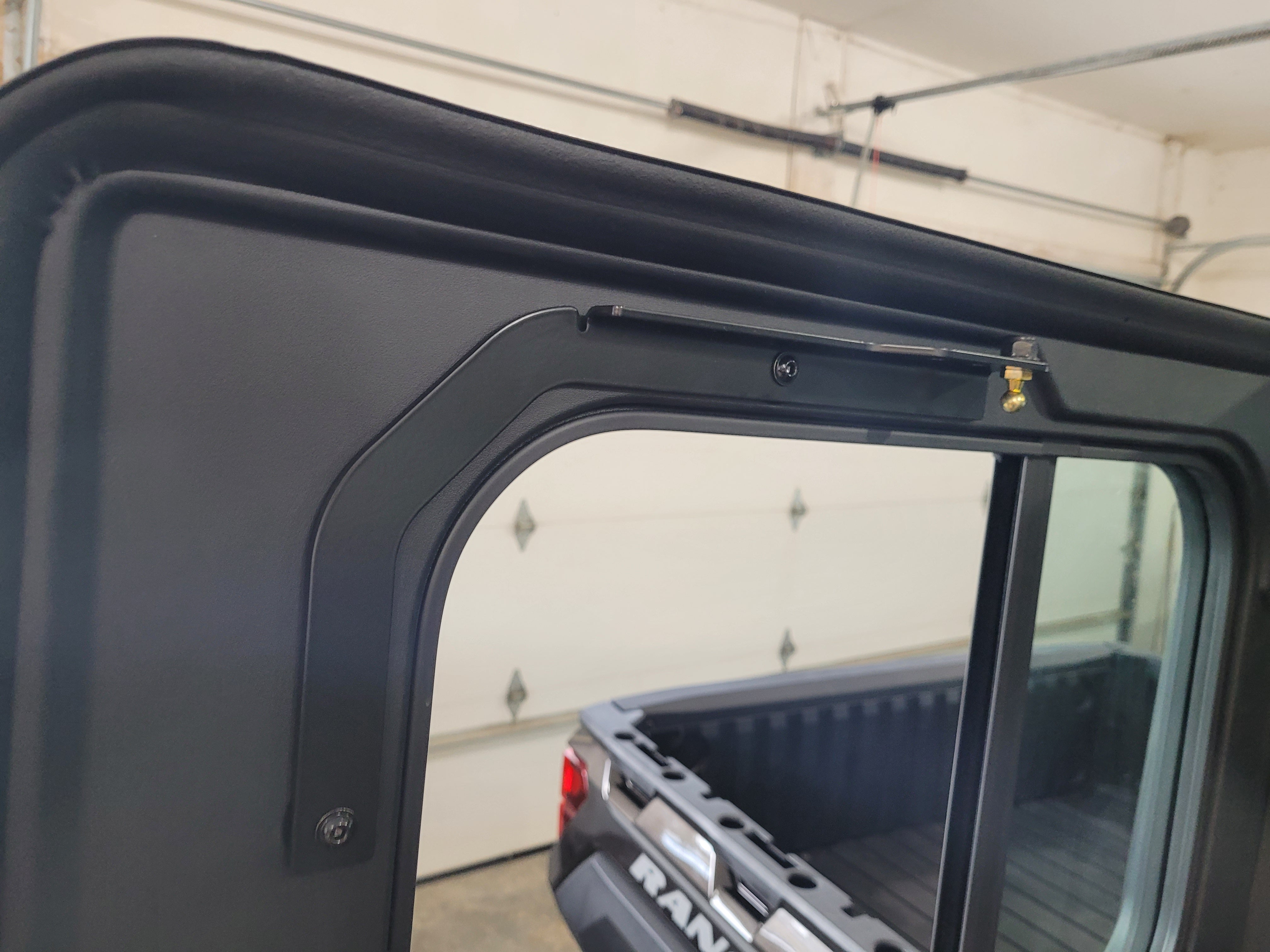 4-door Strut Kit for 2019-Current XP 1000 Crew and all 1000 Crew Polar ...